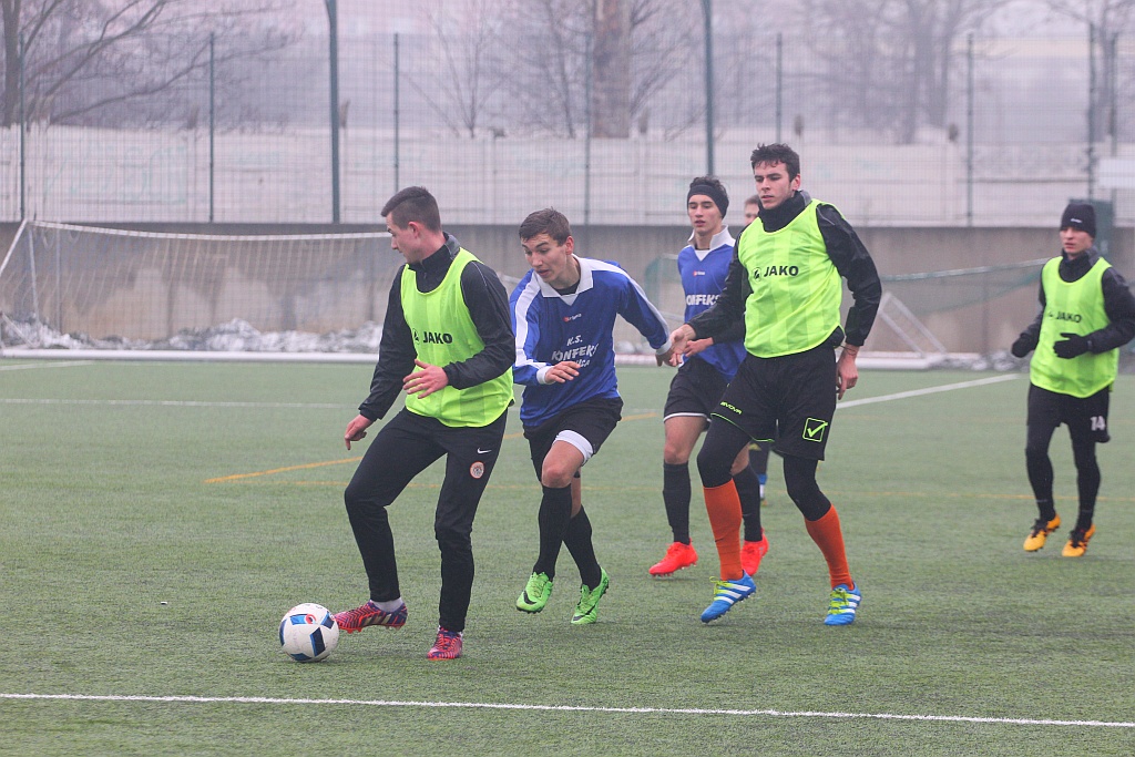 Piłkarze Konfeksu Legnica przegrali sparing z Odrą Ścinawa