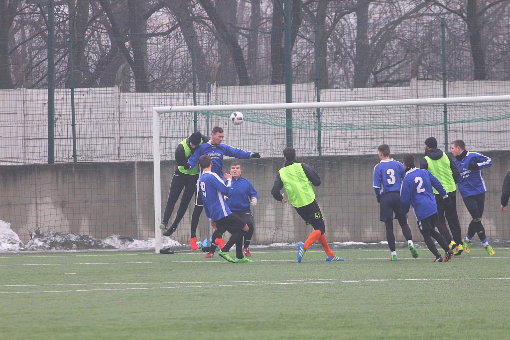 Piłkarze Konfeksu Legnica przegrali sparing z Odrą Ścinawa
