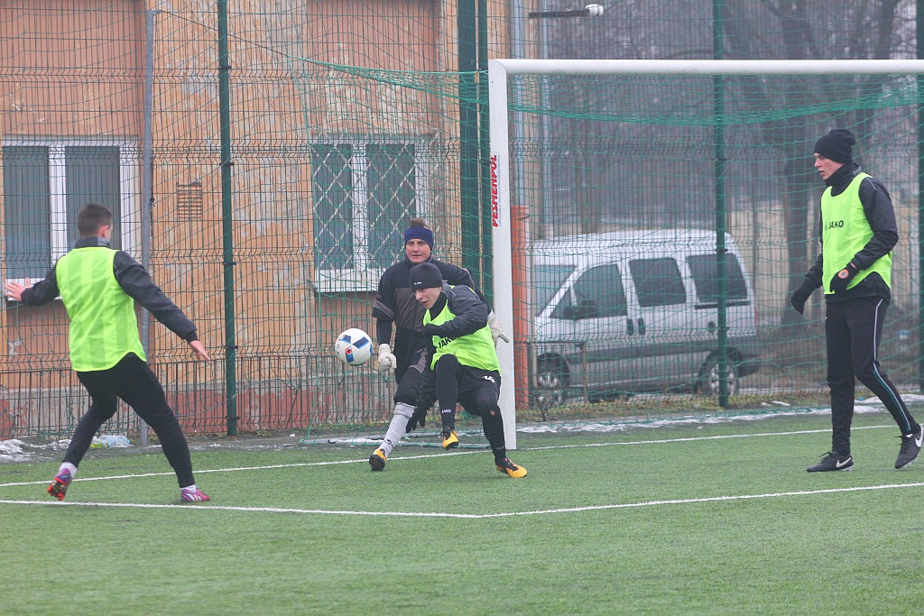 Piłkarze Konfeksu Legnica przegrali sparing z Odrą Ścinawa