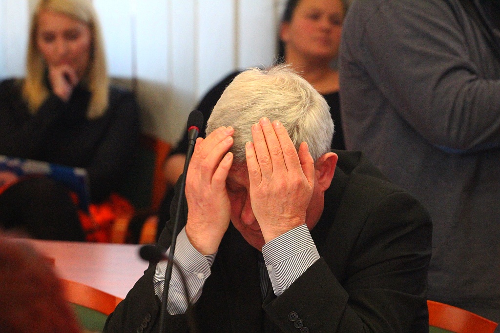 Rada miejska głosowała nad przyszłością legnickiej oświaty