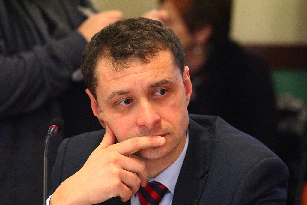 Rada miejska głosowała nad przyszłością legnickiej oświaty