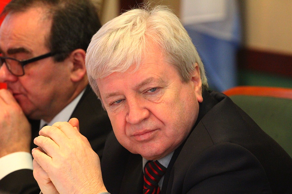 Rada miejska głosowała nad przyszłością legnickiej oświaty