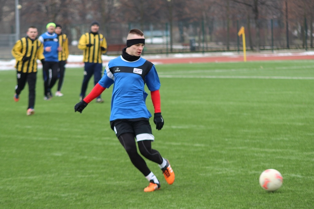 Piłkarskie sparingi: Mewa wygrał z Błękitnymi Kościelec
