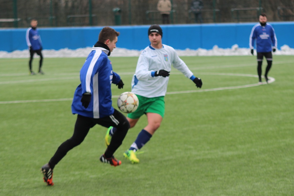 Piłkarskie sparingi: Konfeks wygrał z Pogonią Świerzawa
