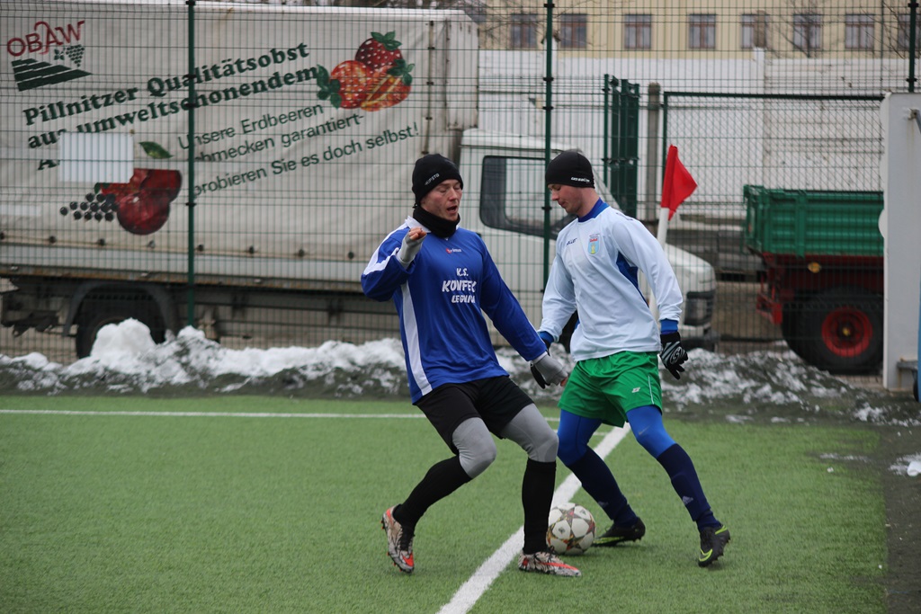Piłkarskie sparingi: Konfeks wygrał z Pogonią Świerzawa
