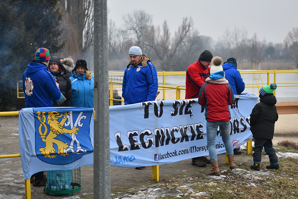 Walentynkowe zumba party i kąpiel legnickich morsów