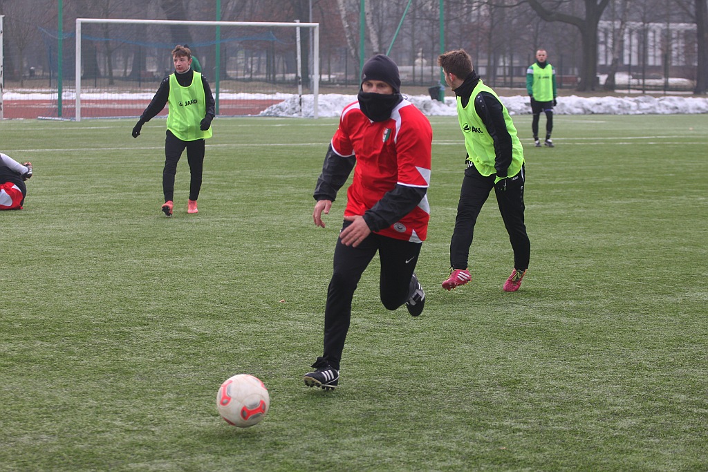 Piłkarskie sparingi: Ikar lepszy od juniorów Polkowic