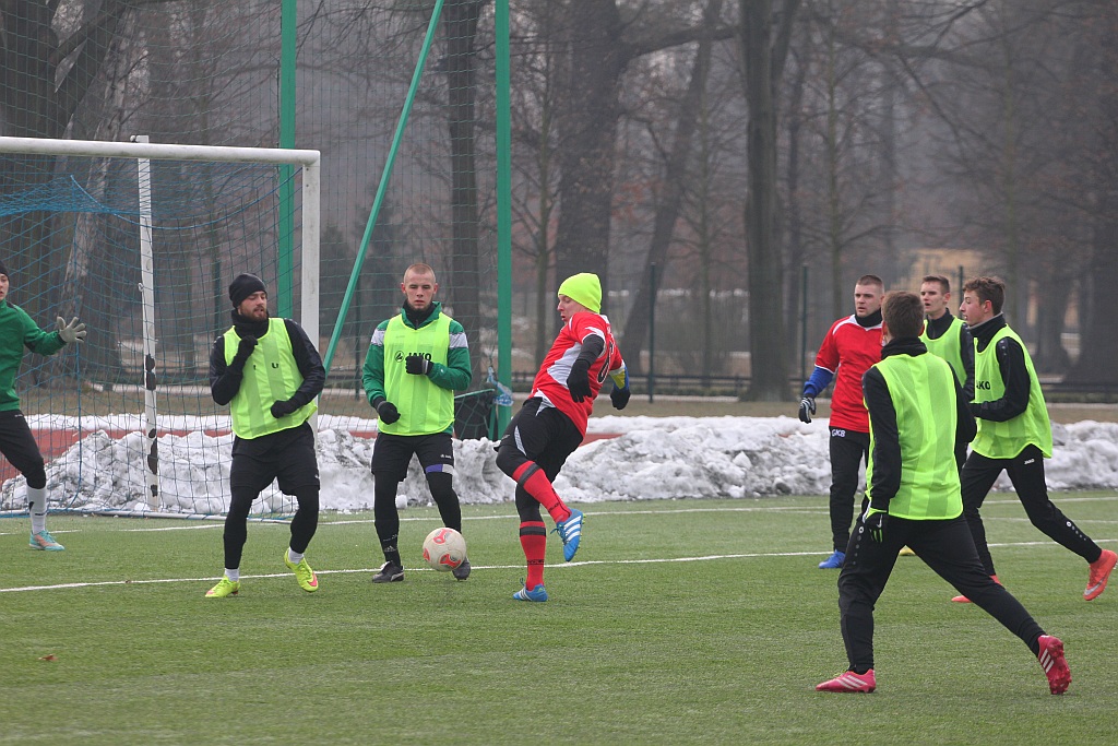Piłkarskie sparingi: Ikar lepszy od juniorów Polkowic