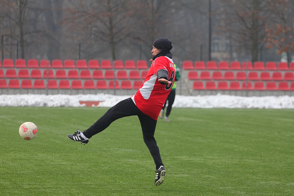 Piłkarskie sparingi: Ikar lepszy od juniorów Polkowic