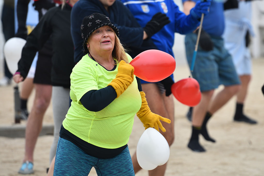 Walentynkowe zumba party i kąpiel legnickich morsów