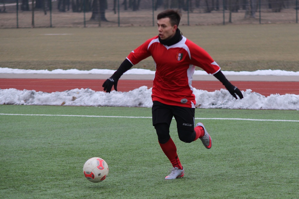 Piłkarskie sparingi: Ikar lepszy od juniorów Polkowic