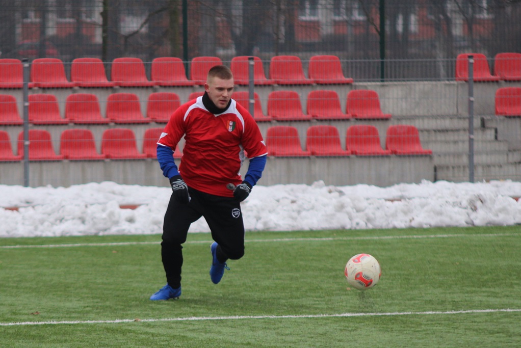 Piłkarskie sparingi: Ikar lepszy od juniorów Polkowic