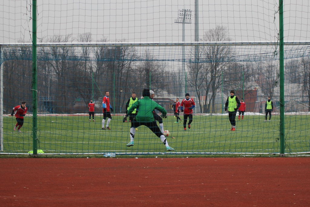 Piłkarskie sparingi: Ikar lepszy od juniorów Polkowic