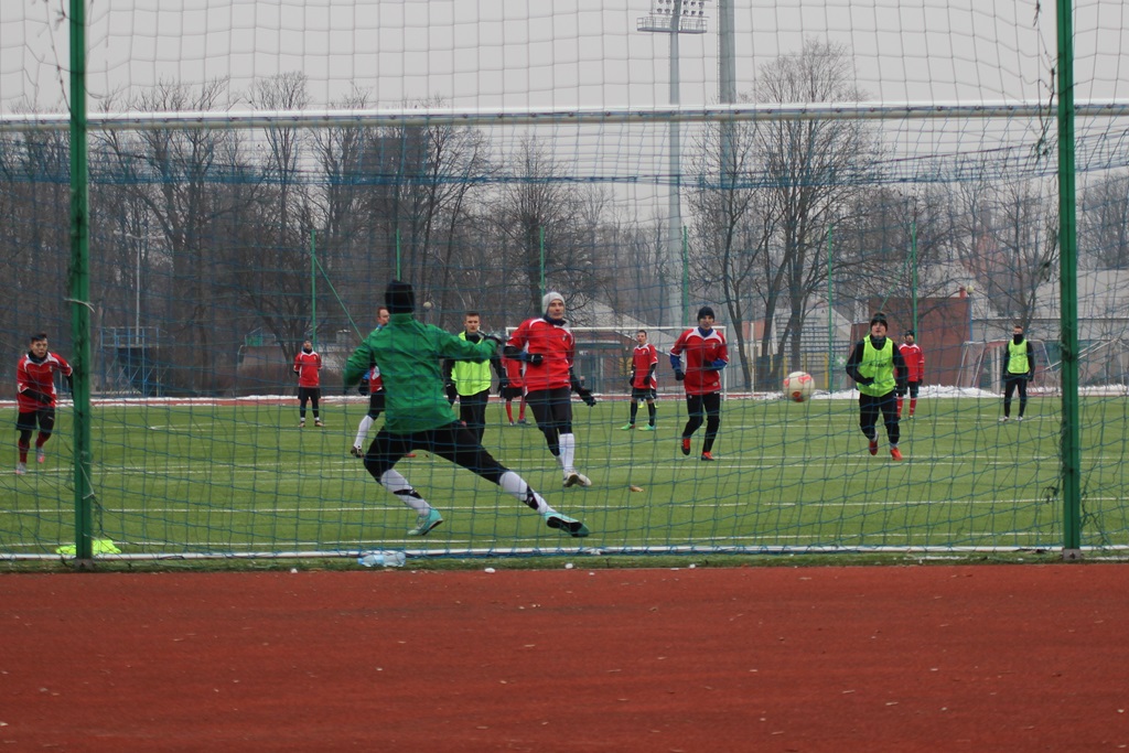 Piłkarskie sparingi: Ikar lepszy od juniorów Polkowic