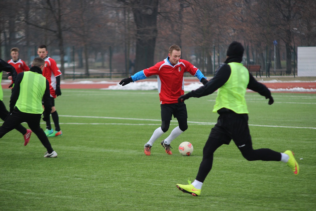 Piłkarskie sparingi: Ikar lepszy od juniorów Polkowic