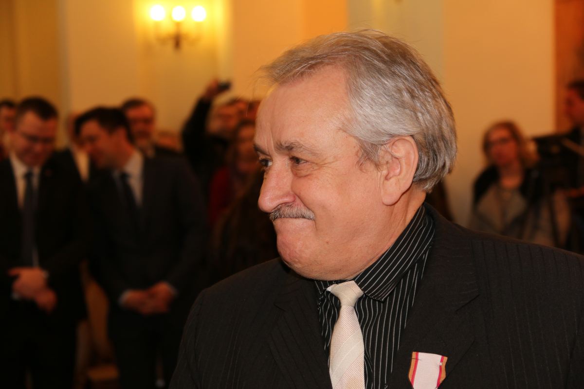 Kolejni legniczanie z  Krzyżami Wolności i Solidarności