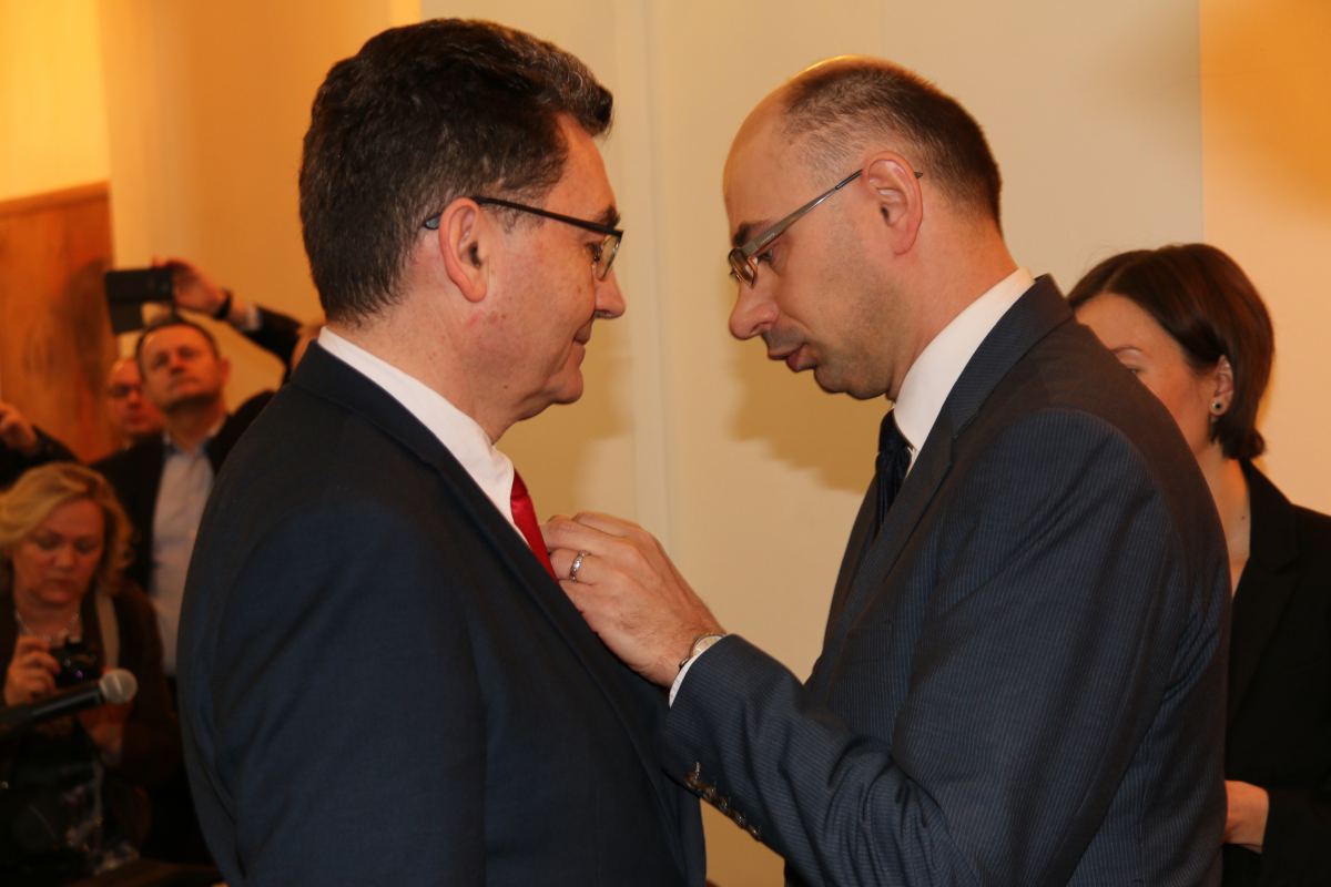 Kolejni legniczanie z  Krzyżami Wolności i Solidarności