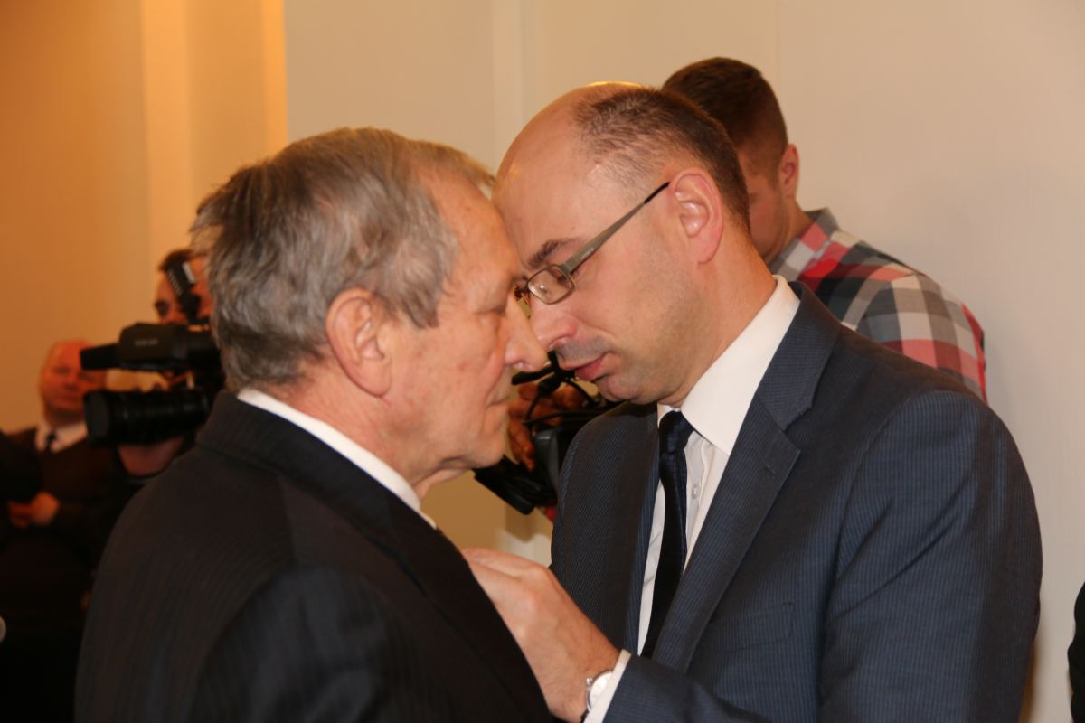 Kolejni legniczanie z  Krzyżami Wolności i Solidarności