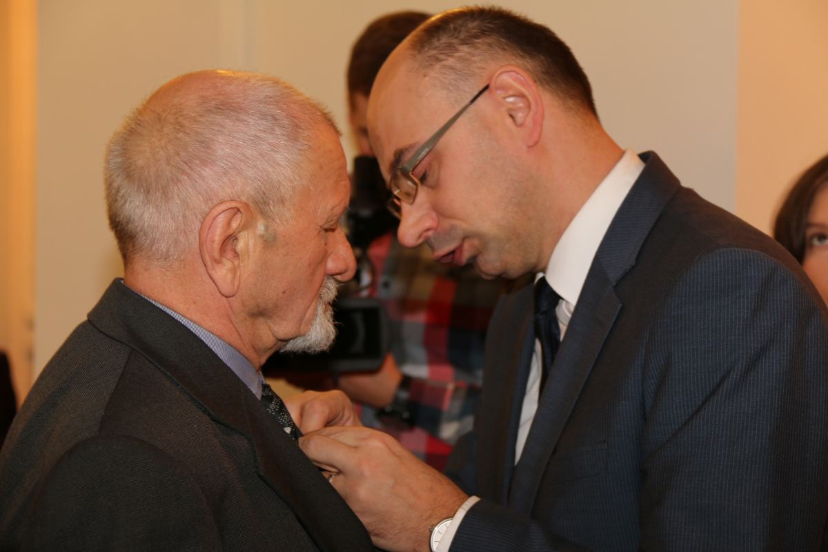 Kolejni legniczanie z  Krzyżami Wolności i Solidarności