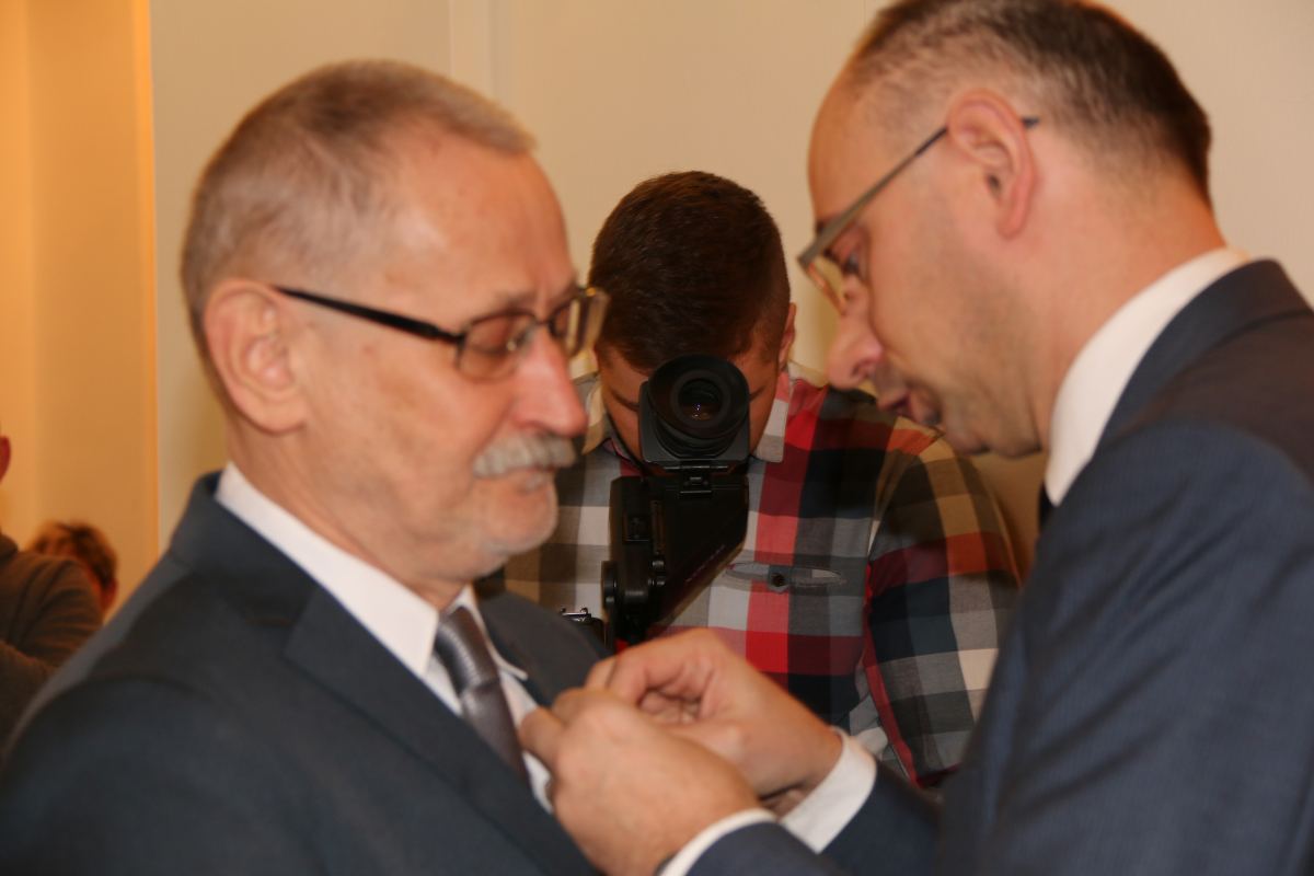 Kolejni legniczanie z  Krzyżami Wolności i Solidarności