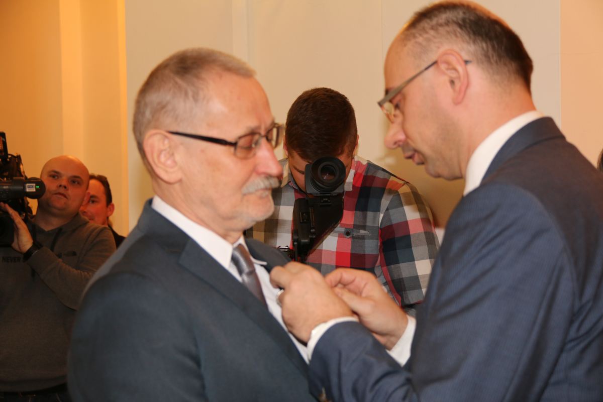 Kolejni legniczanie z  Krzyżami Wolności i Solidarności