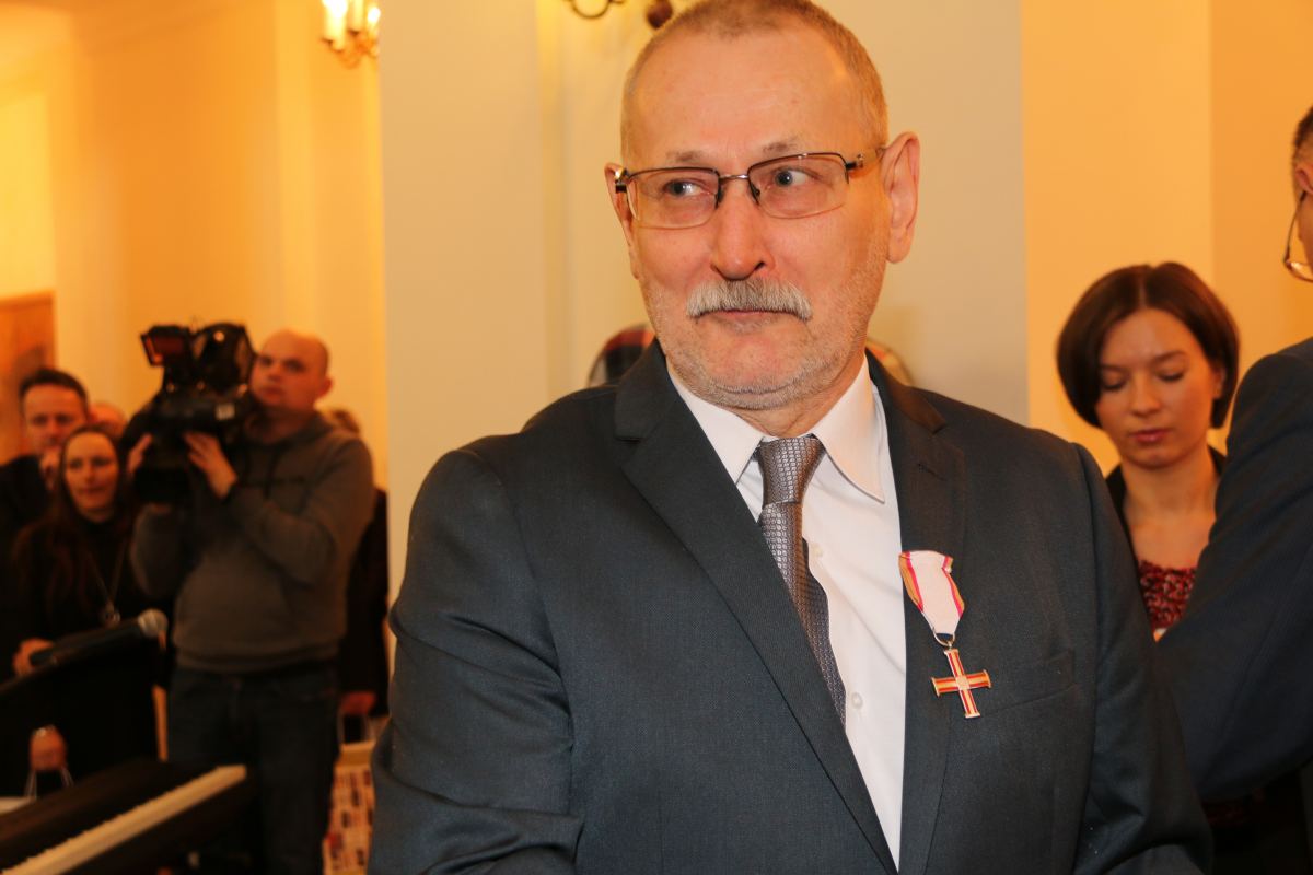 Kolejni legniczanie z  Krzyżami Wolności i Solidarności
