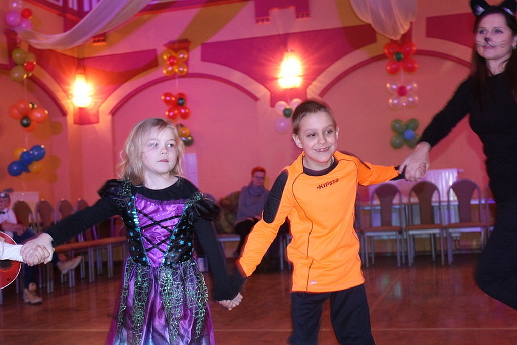 Bal karnawałowy dla dzieci z terenu gminy Legnickie Pole