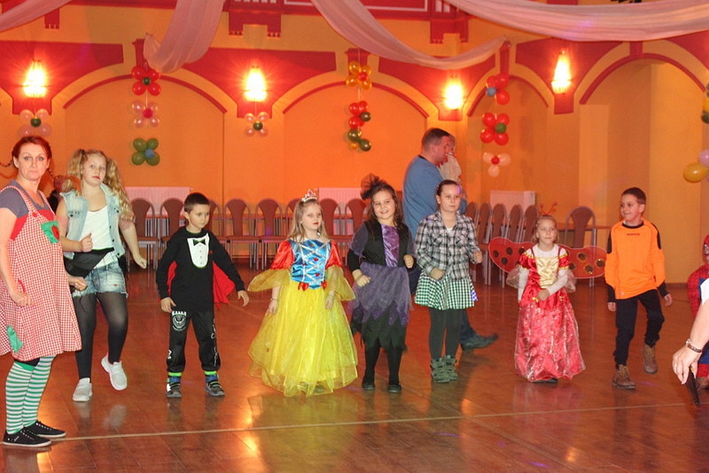 Bal karnawałowy dla dzieci z terenu gminy Legnickie Pole