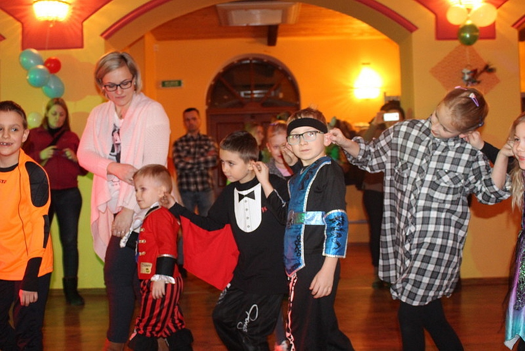 Bal karnawałowy dla dzieci z terenu gminy Legnickie Pole