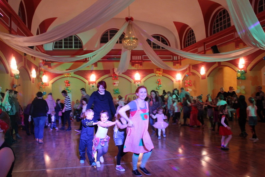 Bal karnawałowy dla dzieci z terenu gminy Legnickie Pole