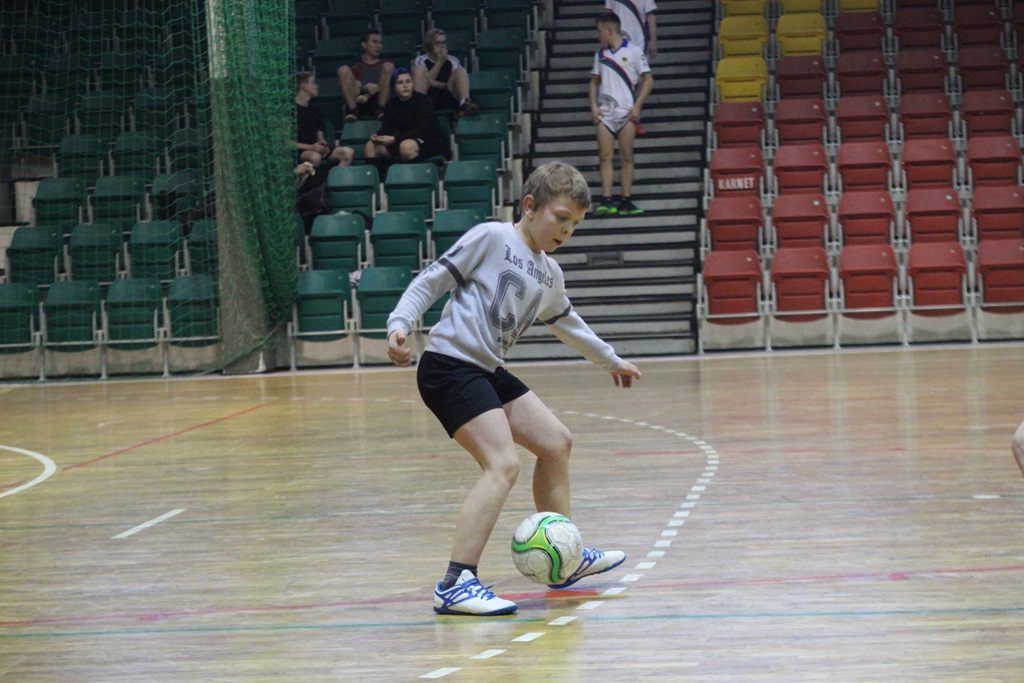 Na Lotniczej odbył się halowy turniej piłki nożnej Złoty Gol
