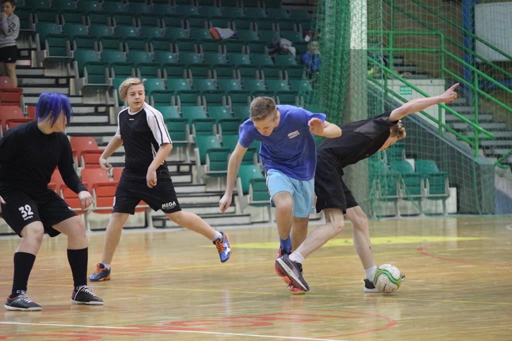 Na Lotniczej odbył się halowy turniej piłki nożnej Złoty Gol