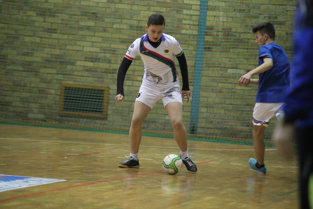 Na Lotniczej odbył się halowy turniej piłki nożnej Złoty Gol