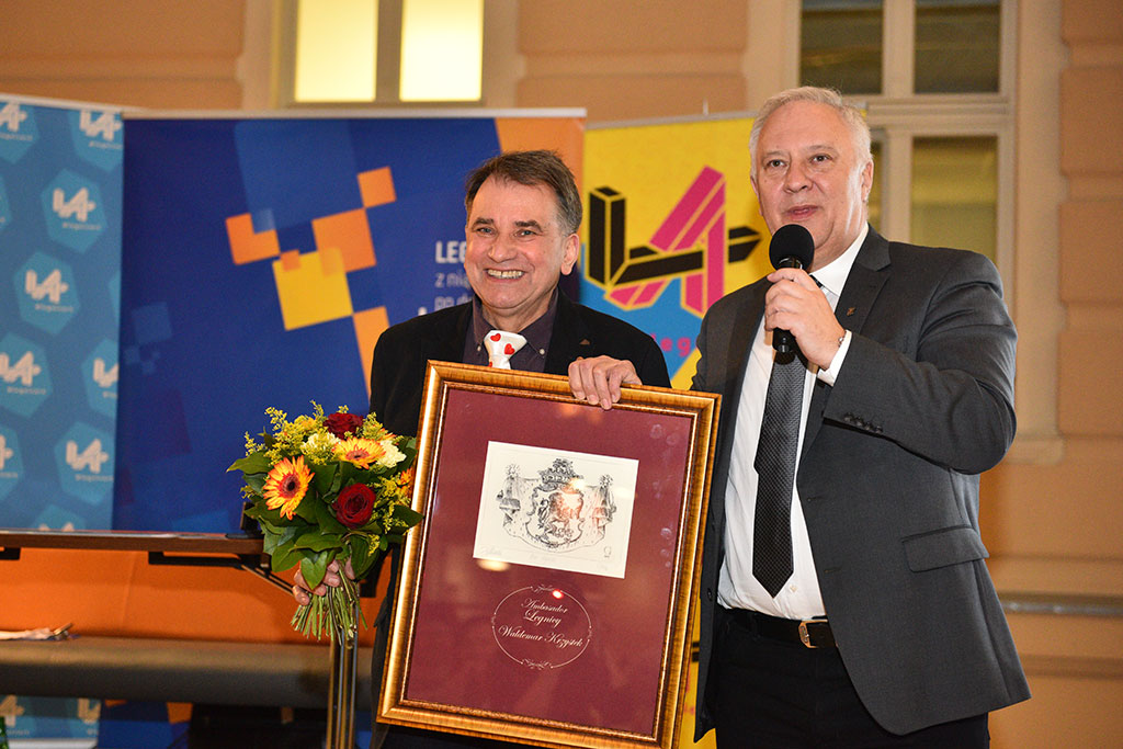 Waldemar Krzystek o sobie i wszystkich swoich miłościach