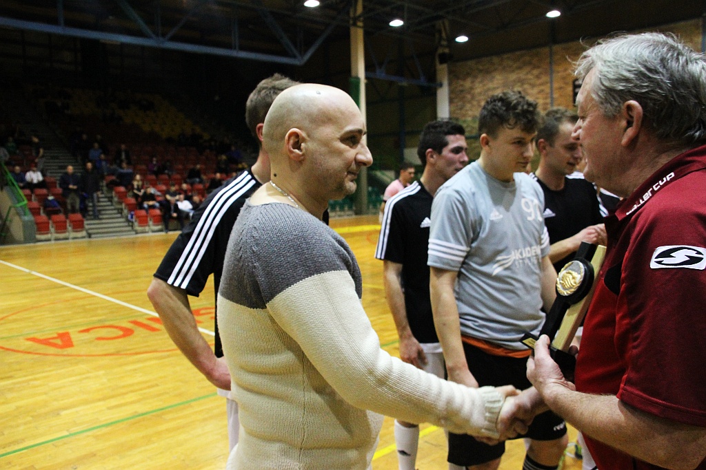 Wietrzak Team został zwycięzcą Legnickiej Ligi Halowej