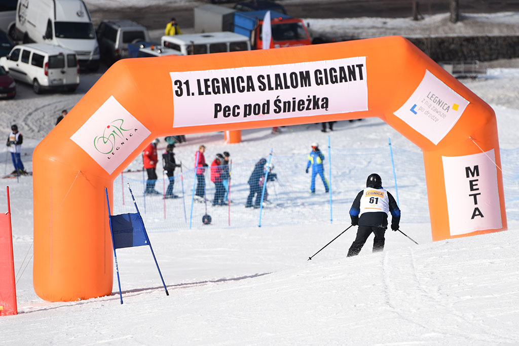 Mistrzowie slalomu wyłonieni w czeskim Pecu pod Śnieżką