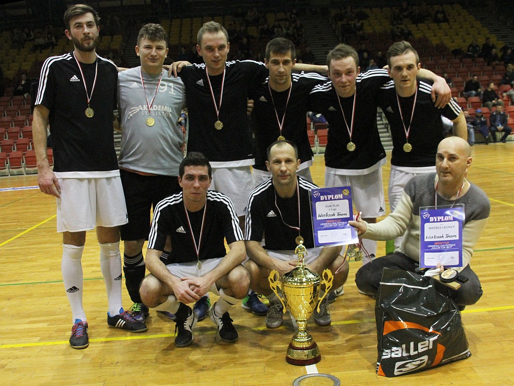 Wietrzak Team został zwycięzcą Legnickiej Ligi Halowej