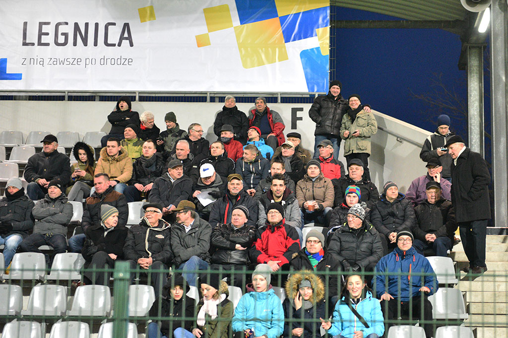 Piłkarze Miedzi Legnica wygrali pierwszy w tym roku ligowy mecz
