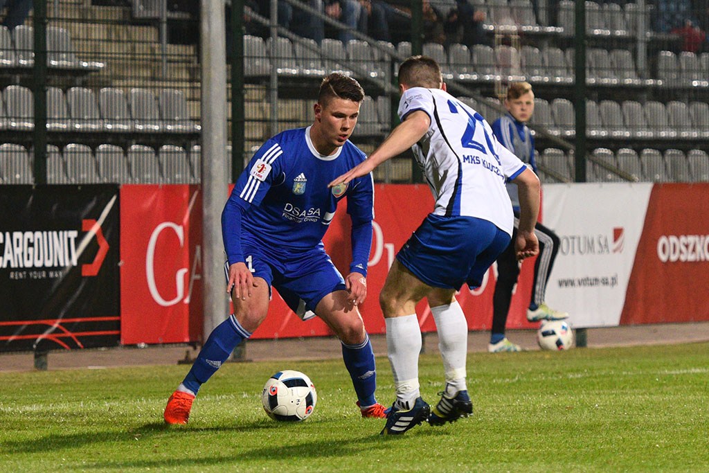 Piłkarze Miedzi Legnica wygrali pierwszy w tym roku ligowy mecz