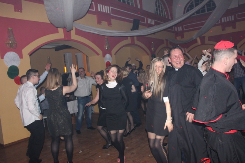 Bal przebierańców kończący karnawał odbył się w Legnickim Polu