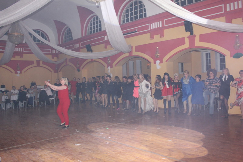Bal przebierańców kończący karnawał odbył się w Legnickim Polu