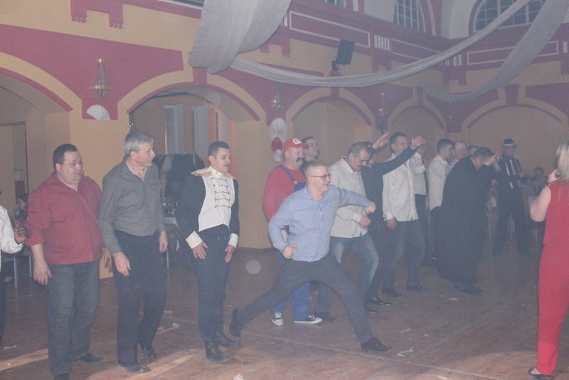 Bal przebierańców kończący karnawał odbył się w Legnickim Polu