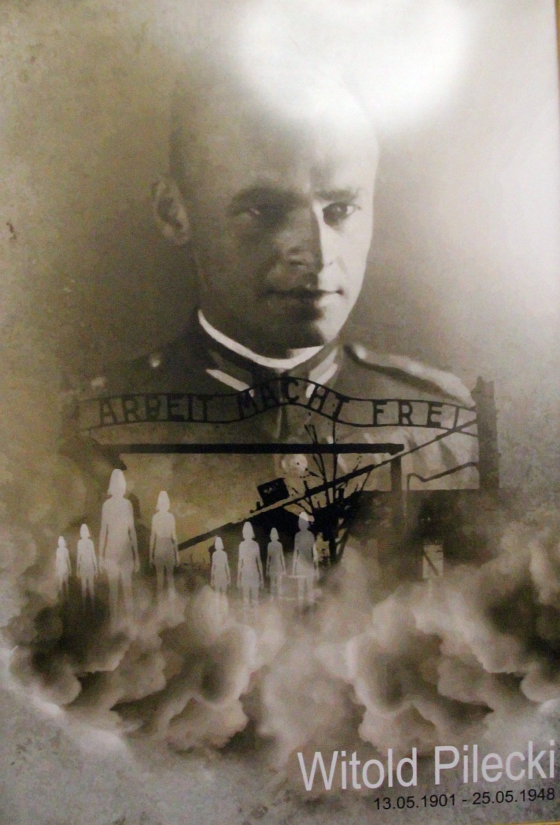 Rotmistrz Pilecki - Bohater Niezwyciężony. Wystawa plakatu