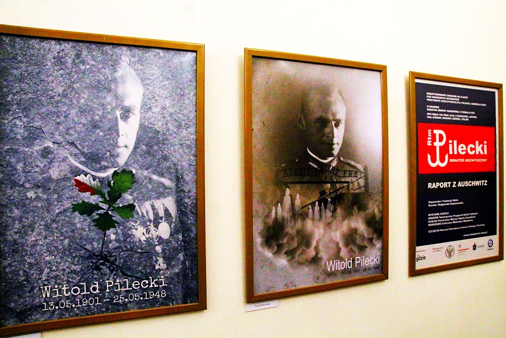 Rotmistrz Pilecki - Bohater Niezwyciężony. Wystawa plakatu
