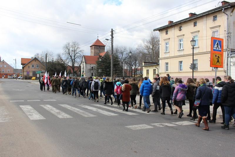 Mieszkańcy Legnickiego Pola oddali hołd Żołnierzom Wyklętym