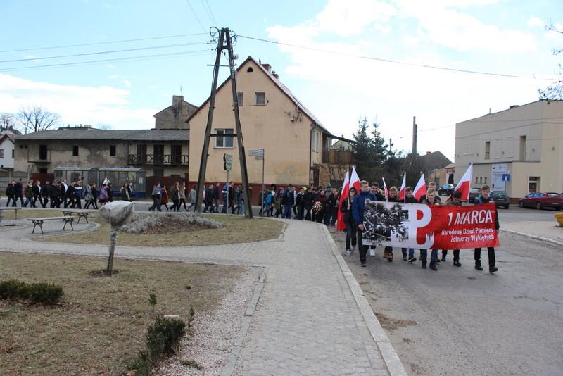 Mieszkańcy Legnickiego Pola oddali hołd Żołnierzom Wyklętym