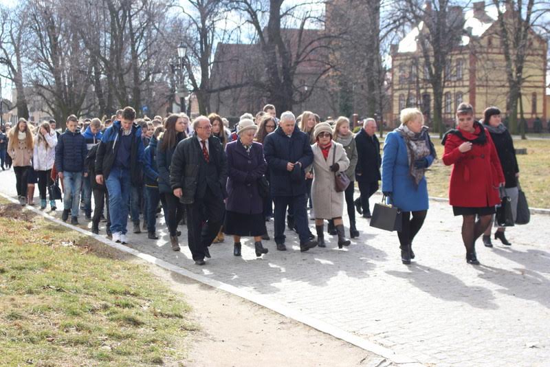 Mieszkańcy Legnickiego Pola oddali hołd Żołnierzom Wyklętym