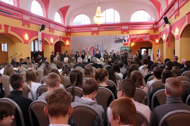 Mieszkańcy Legnickiego Pola oddali hołd Żołnierzom Wyklętym