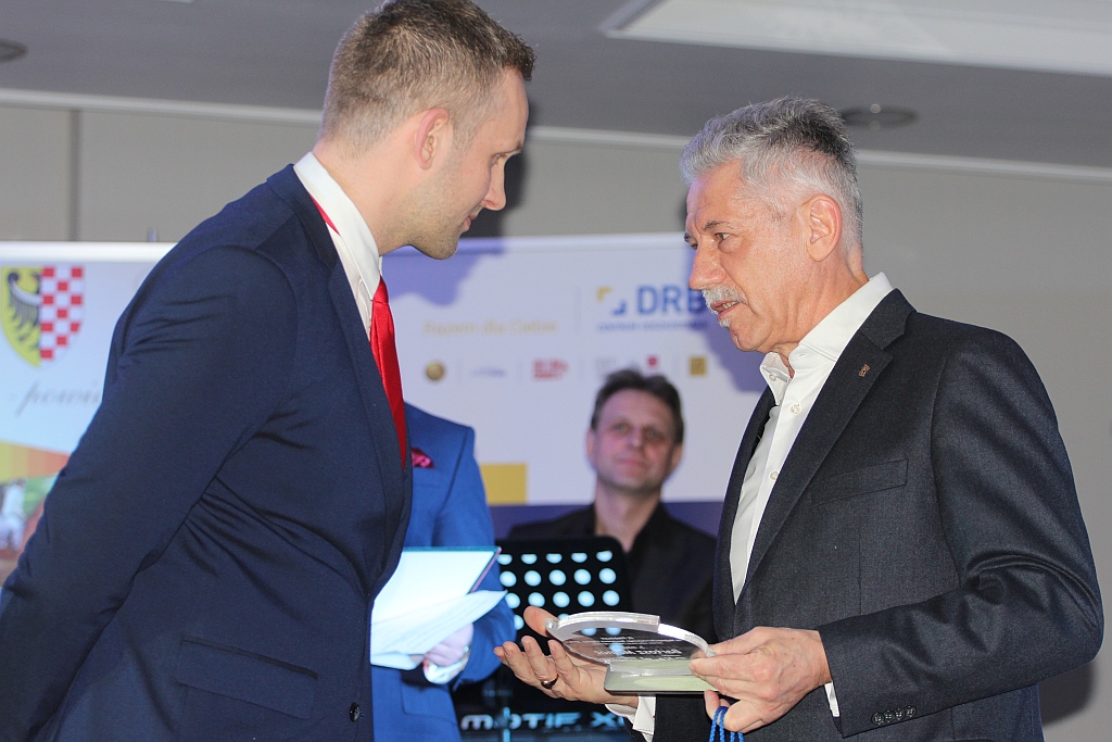 Poznaliśmy laureatów plebiscytu. Gala w Hotelu Milenium cz2	