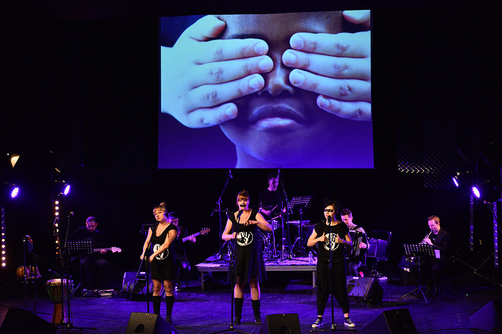 Wielki koncert przeciwko rasizmowi w Teatrze Modrzejewskiej